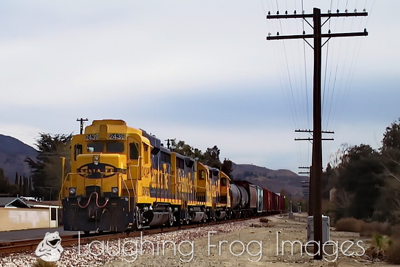 BNSF 2439 West.  Glendora, CA.  Low-resolution original!