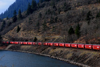 BNSF eastbound "red worm", CRG