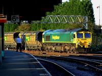 66 560 Freightliner at Derby