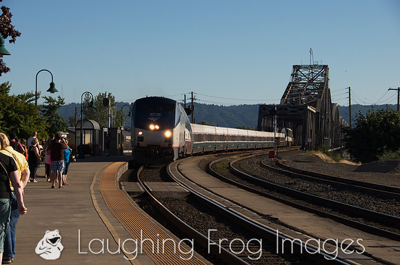 AMTK 180, Cascades Service.  Vancouver, WA.