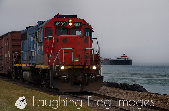 Lakes Contender and Grand Trunk Western 4909, Port Huron, MI.